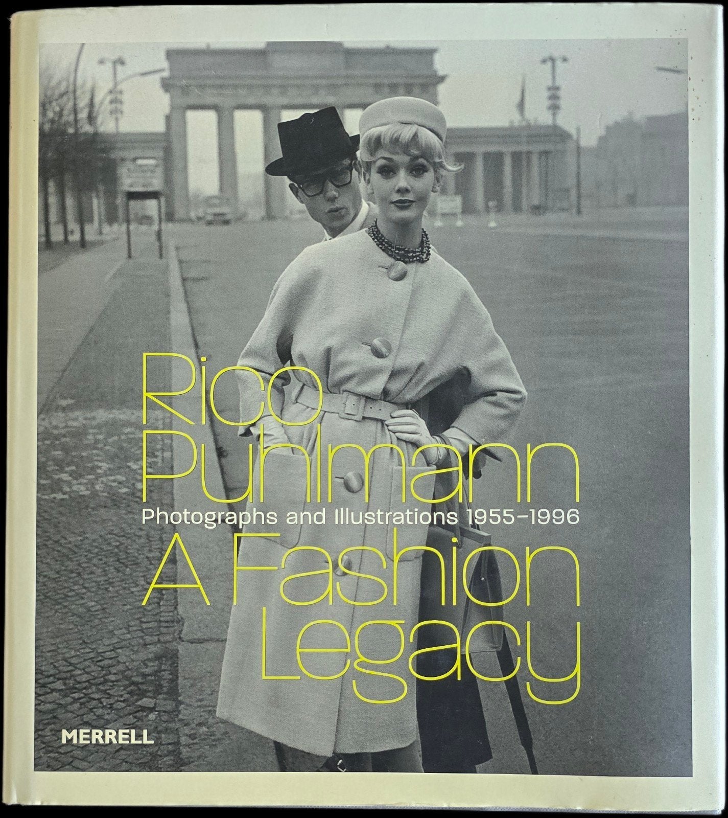 Rico Puhlmann: A Fashion Legacy - Fotografieboek, Boeken, Mode, Ophalen of Verzenden, Gelezen, Mode algemeen, Rico Puhlmann