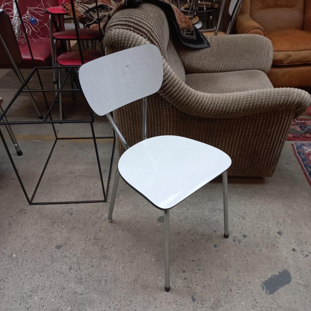 Retro formica stoelen en bijpassende tafels, Ophalen