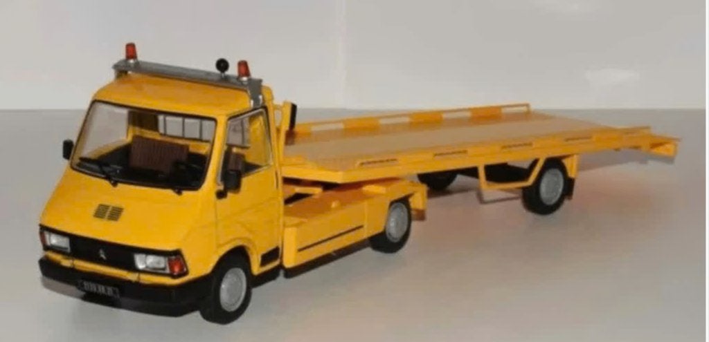 Citroen C35 Lohr autotransporter 1981 1/43 Utilitaires # 18