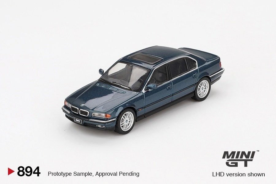 Mini GT 1/64 - BMW 750IL Sorrento Blue Metallic Mgt442, Verzenden, Nieuw, Auto