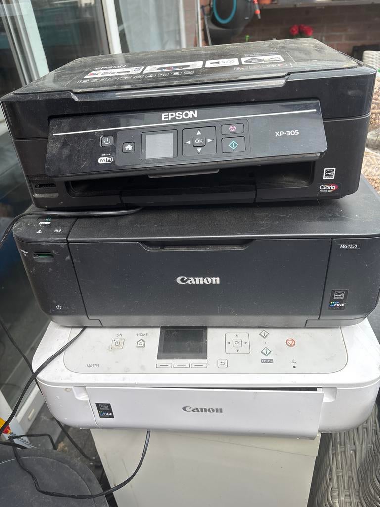 3 kapotte printers gratis af te halen (Epson, Canon), Computers en Software, Printers, Inkjetprinter, All-in-one, Kleur printen