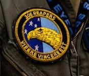 Gezocht: 306 reaper squadron bullion gouddraad, Ophalen of Verzenden, Luchtmacht, Nederland, Embleem of Badge