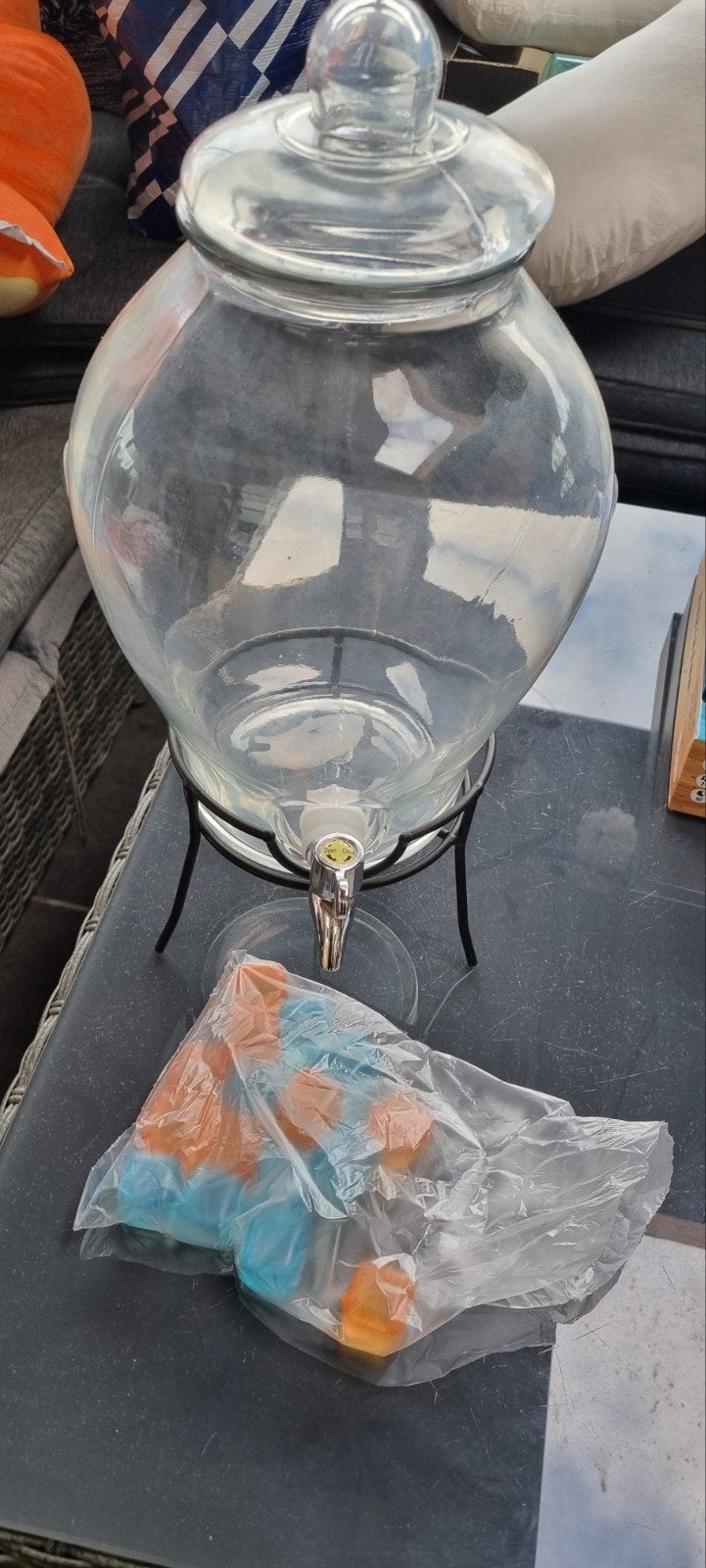 Glazen drankdispenser met tapkraan en standaard, Overige typen, Ophalen, Zo goed als nieuw, Glas
