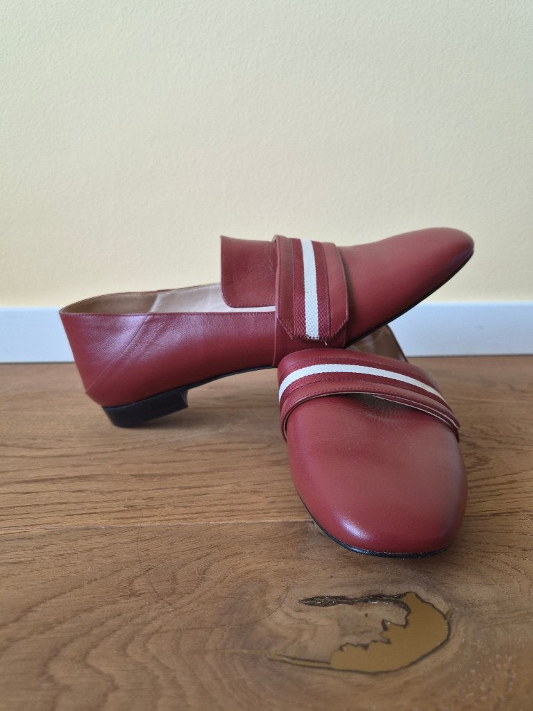 Bally learher flats, Kleding | Dames, Nieuw, Ophalen of Verzenden, Espadrilles of Moccasins, Bally