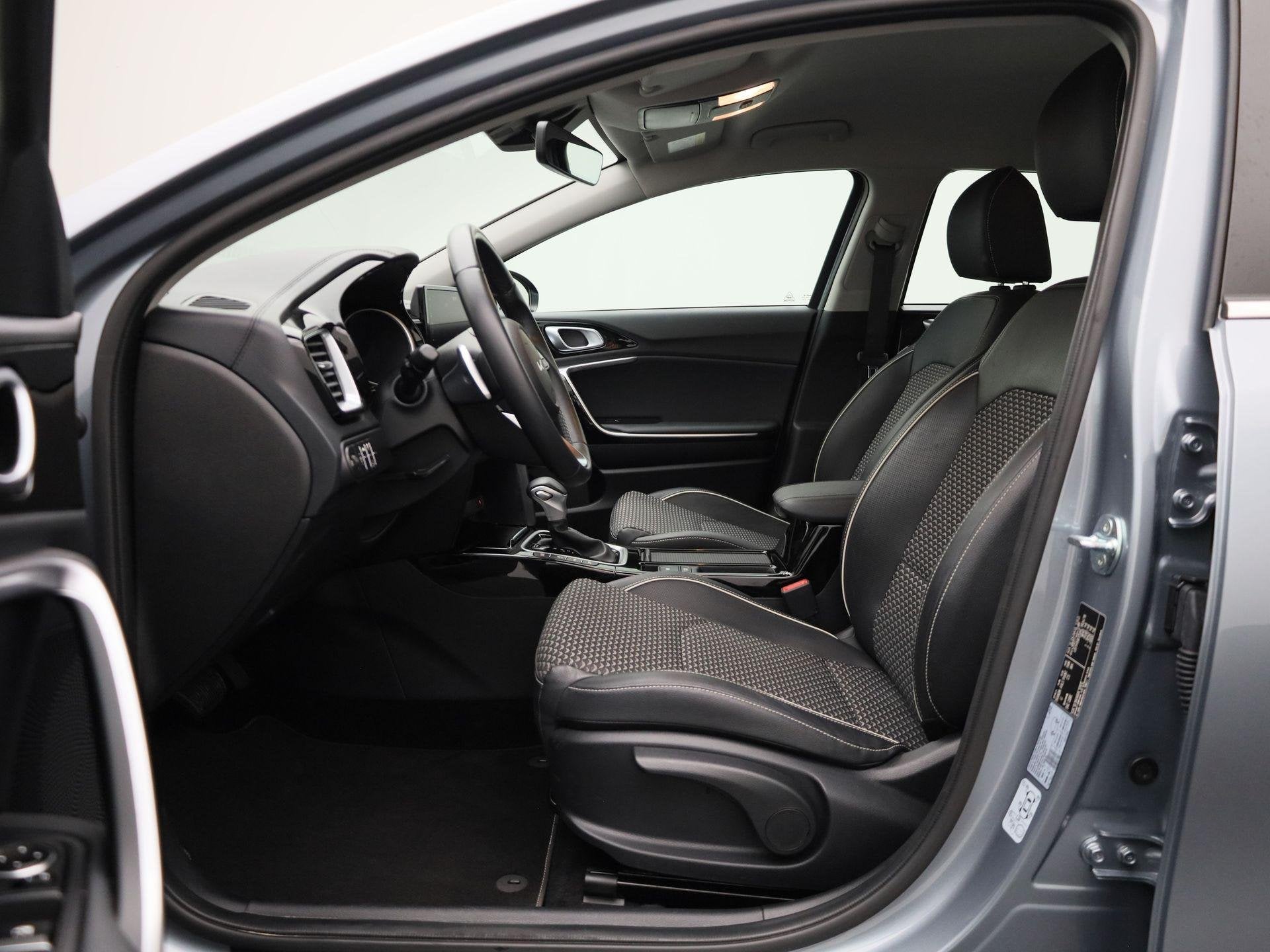 KIA ceed Sportswagon Pulse 1.0 T-GDi 120 MHEV DCT ISG | GRAT, Auto's, Stof, Gebruikt, Zwart, Parkeersensor
