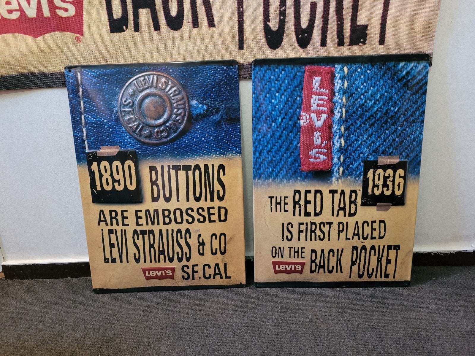 Levi's Display / Decoratieve Borden - Set van 2, Vintage, Meerkleurig, Ophalen of Verzenden, Zo goed als nieuw