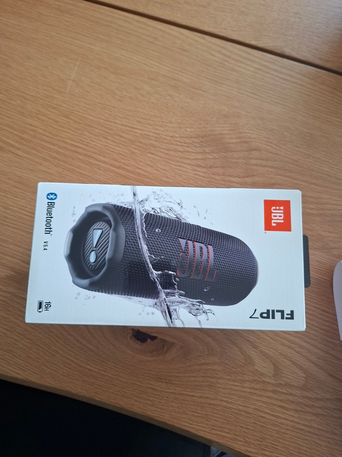 Foto 7 van JBL Flip 7 Bluetooth speaker – nieuw in doos