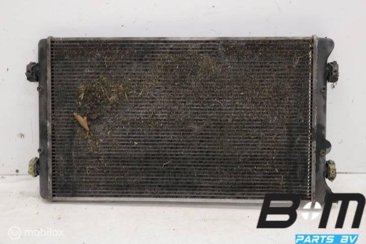 Radiateur VW Golf 4 1J0121253AD, Gebruikt