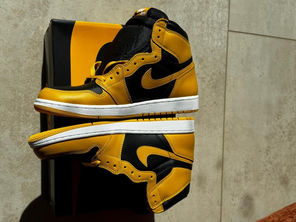 Air Jordan 1 Retro High OG 'Pollen' (555088-701) - Maat 45, Kleding | Heren, Schoenen, Overige kleuren, Nike, Nieuw, Ophalen of Verzenden