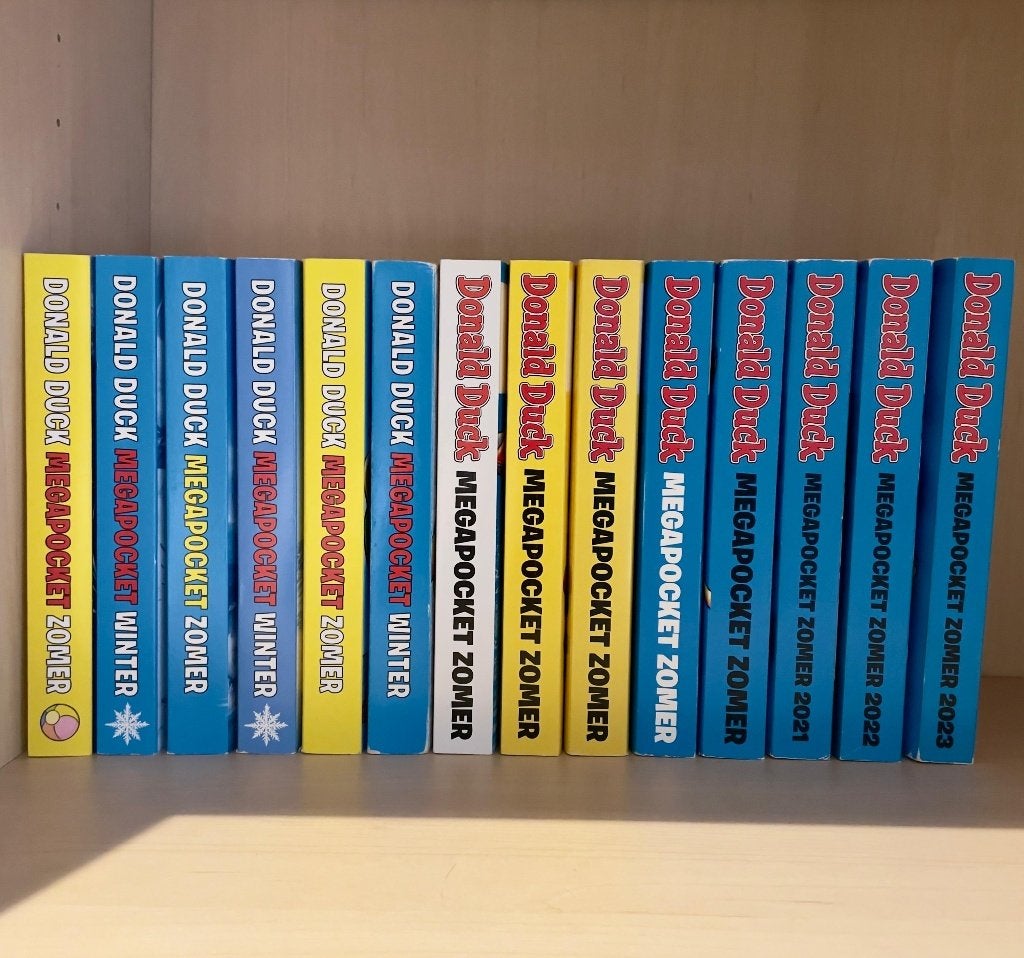 Prachtige set van 14 Donald Duck Mega pockets (zomer/winter), Meerdere stripboeken, Ophalen of Verzenden, Zo goed als nieuw, Donald Duck / Disney