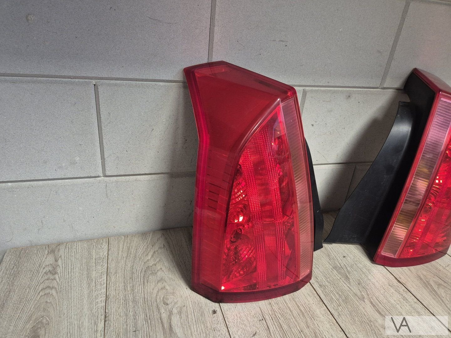Cadillac BLS sedan 2006 - 2010 achterlicht links rechts €250, Cadillac, Gebruikt, -, -