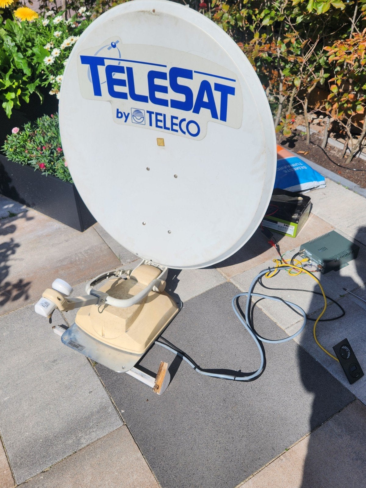 Telesat (Teleco) zelfzoekende satellietschotel, Ophalen, Gebruikt, (Schotel)antenne, Overige merken