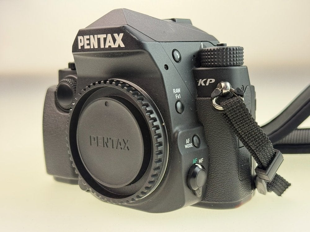 Pentax KP Body spiegelreflexcamera, Spiegelreflex, Kantelbaar/draaibaar scherm, Zo goed als nieuw, 24 megapixels