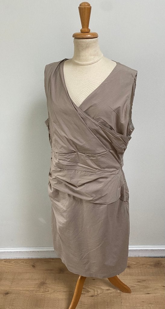 Rene Lezard jurk 42 44, Beige, Maat 42/44 (L), Ophalen of Verzenden, Zo goed als nieuw