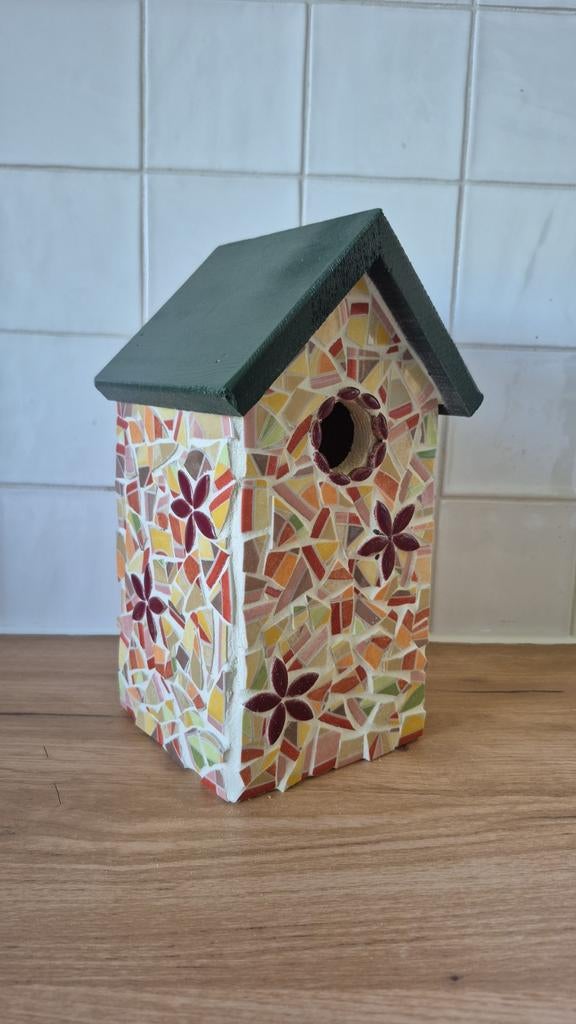 Uniek Mozaïek Vogelhuisje - Handgemaakt, Tuin en Terras, Ophalen of Verzenden, Zo goed als nieuw