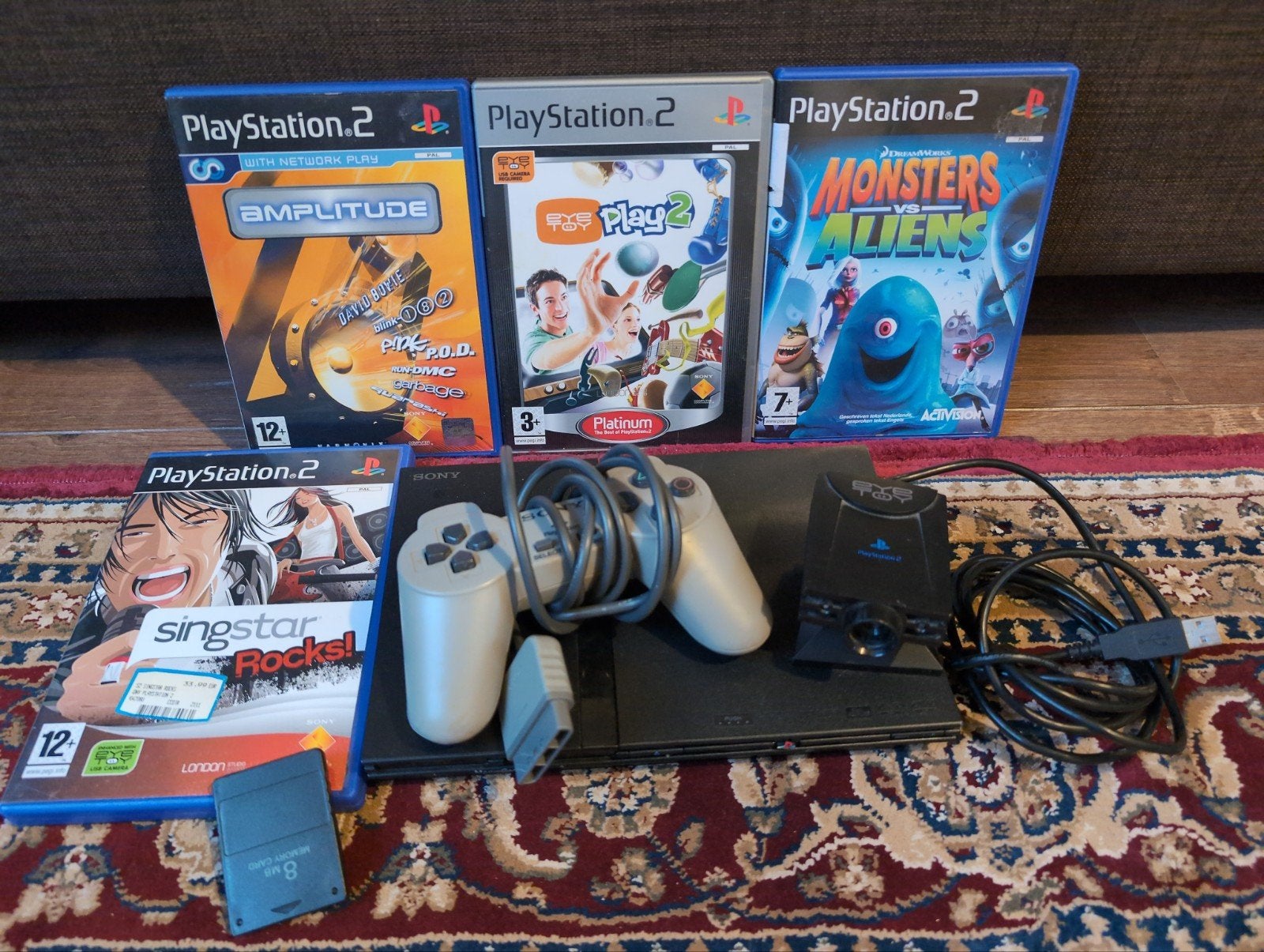 Sony PlayStation 2 + games + eye toy camera, Spelcomputers en Games, Spelcomputers | Sony PlayStation 2, Ophalen of Verzenden