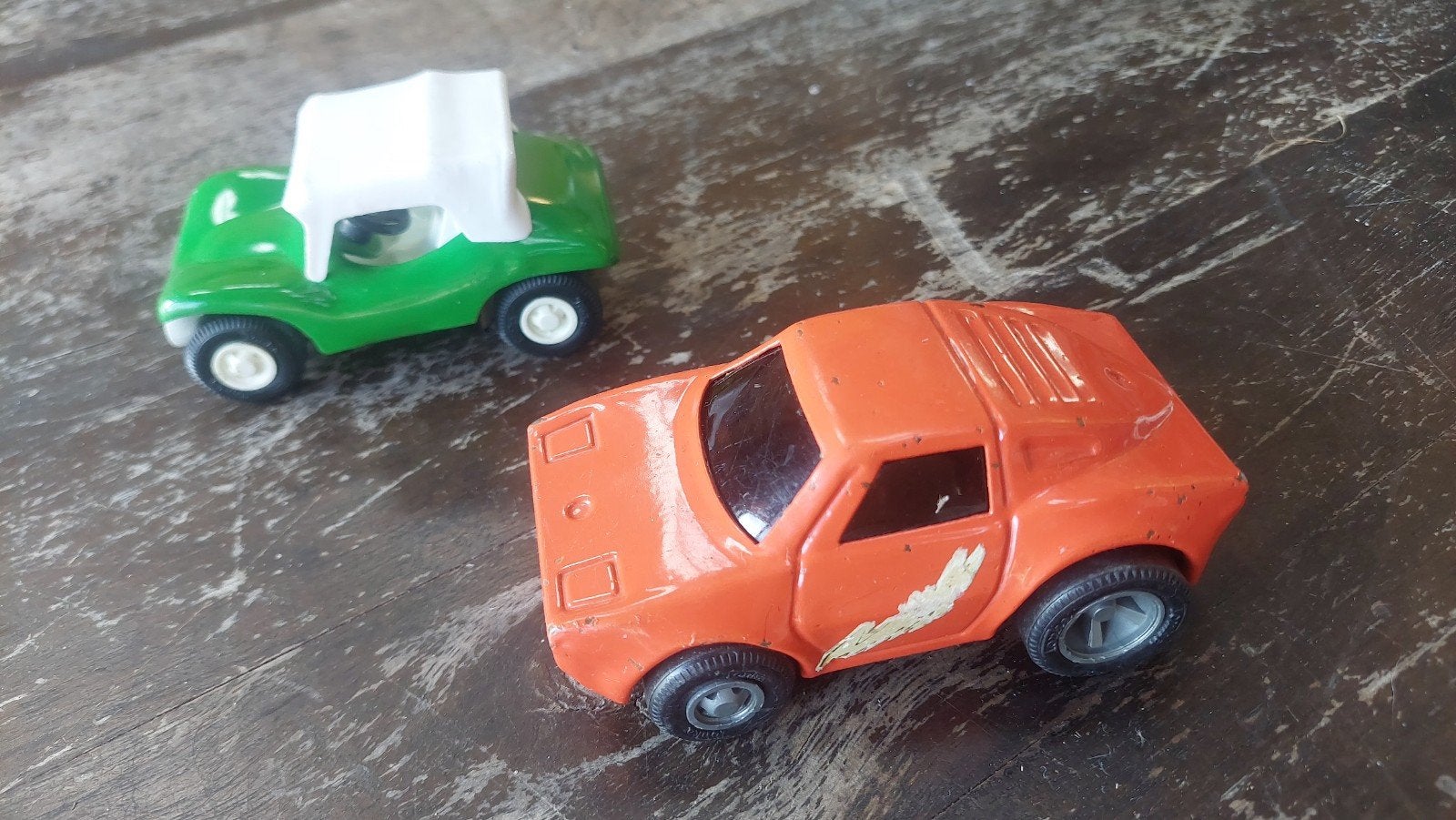 2 tonka auto's 1x strandbuggy izgs en corvett ,speelgoed aut, Verzamelen, Ophalen of Verzenden