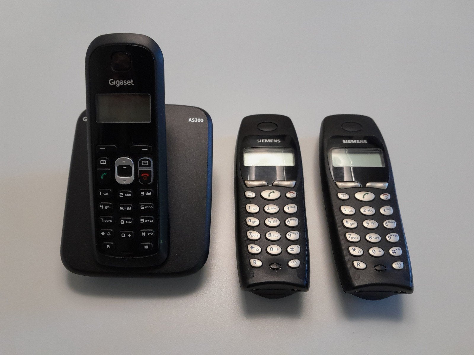 Siemens Gigaset A5200 met 2 extra handsets, Ophalen of Verzenden, Gebruikt, 3 handsets