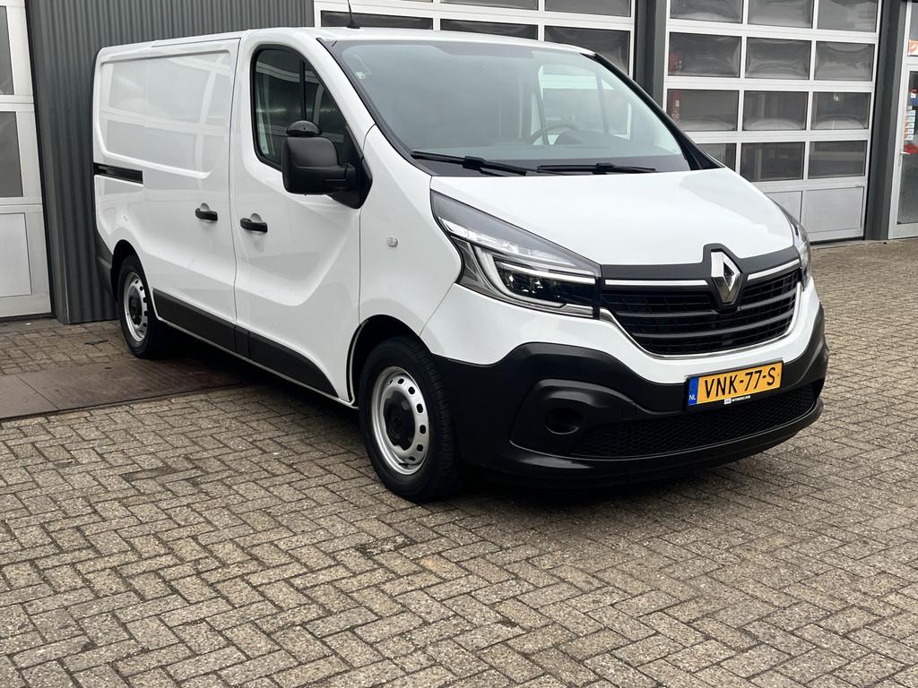 Renault Trafic 2.0 dCi L1H1 120pk Airco Cruise controle Kast, Auto's, Bestelauto's, Voorwielaandrijving, Stof, Gebruikt, 4 cilinders