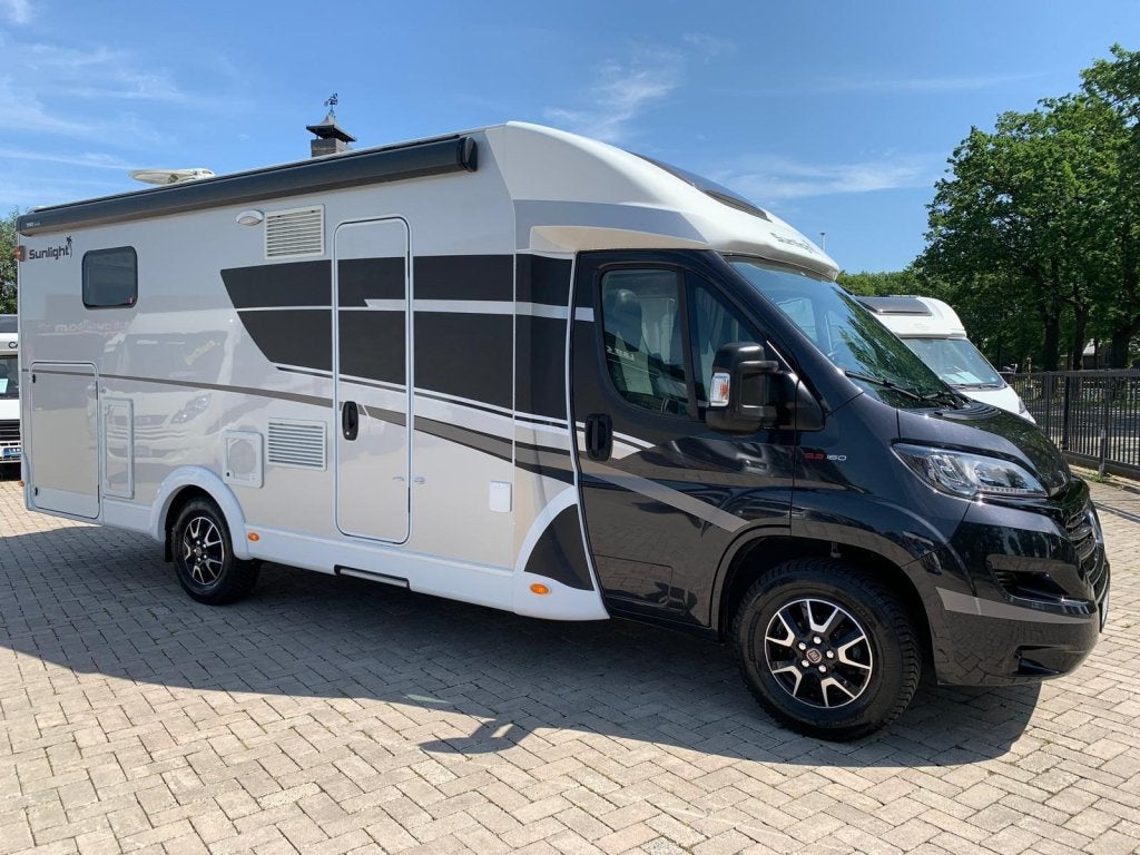 Sunlight T68 Adventure Edition 2021 9 traps Automaat Euro 6, Automaat, Sunlight, Ringverwarming, Fiat