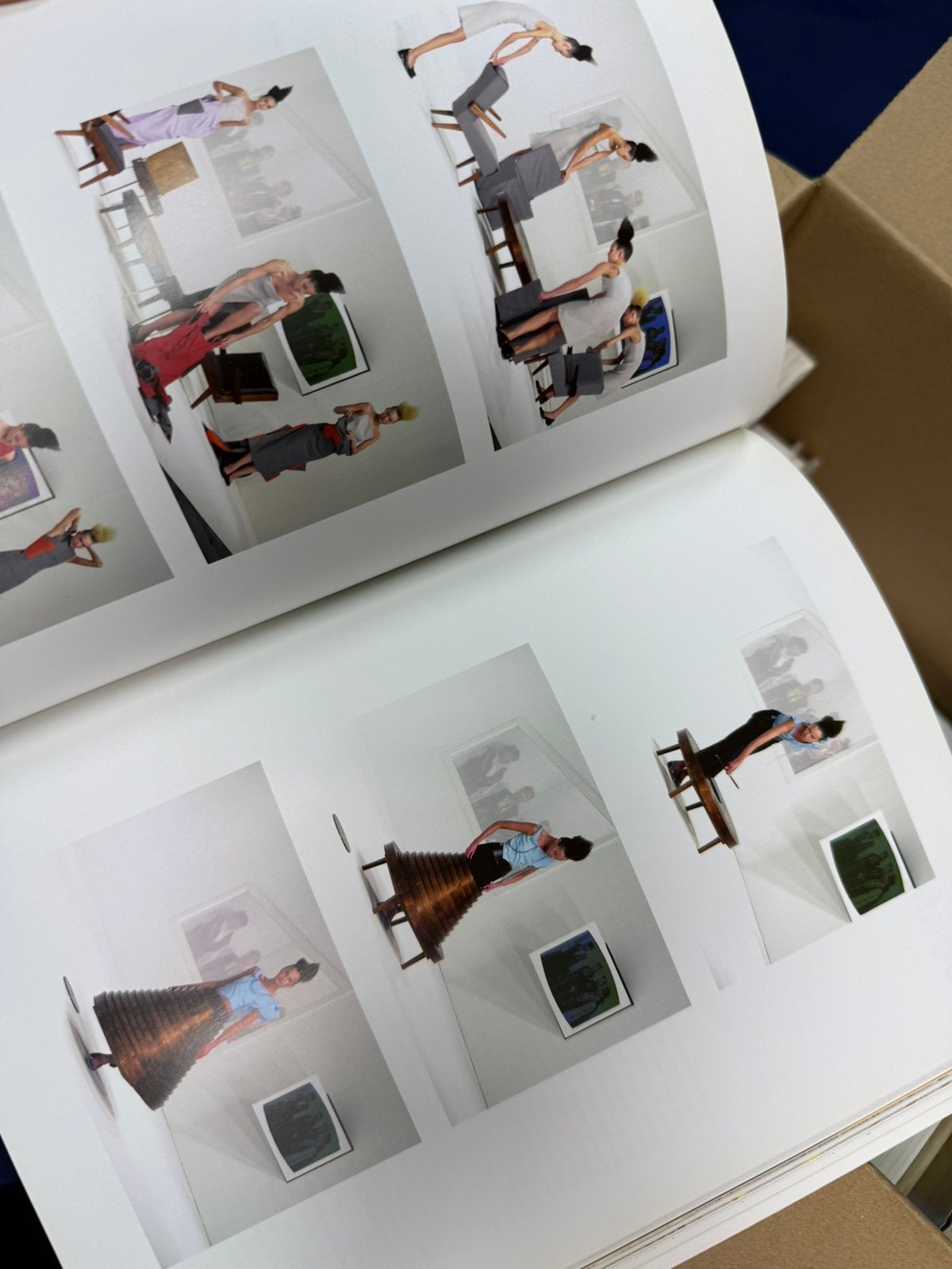 Hussein Chalayan catalogus Groninger Museum, Ophalen of Verzenden, Zo goed als nieuw