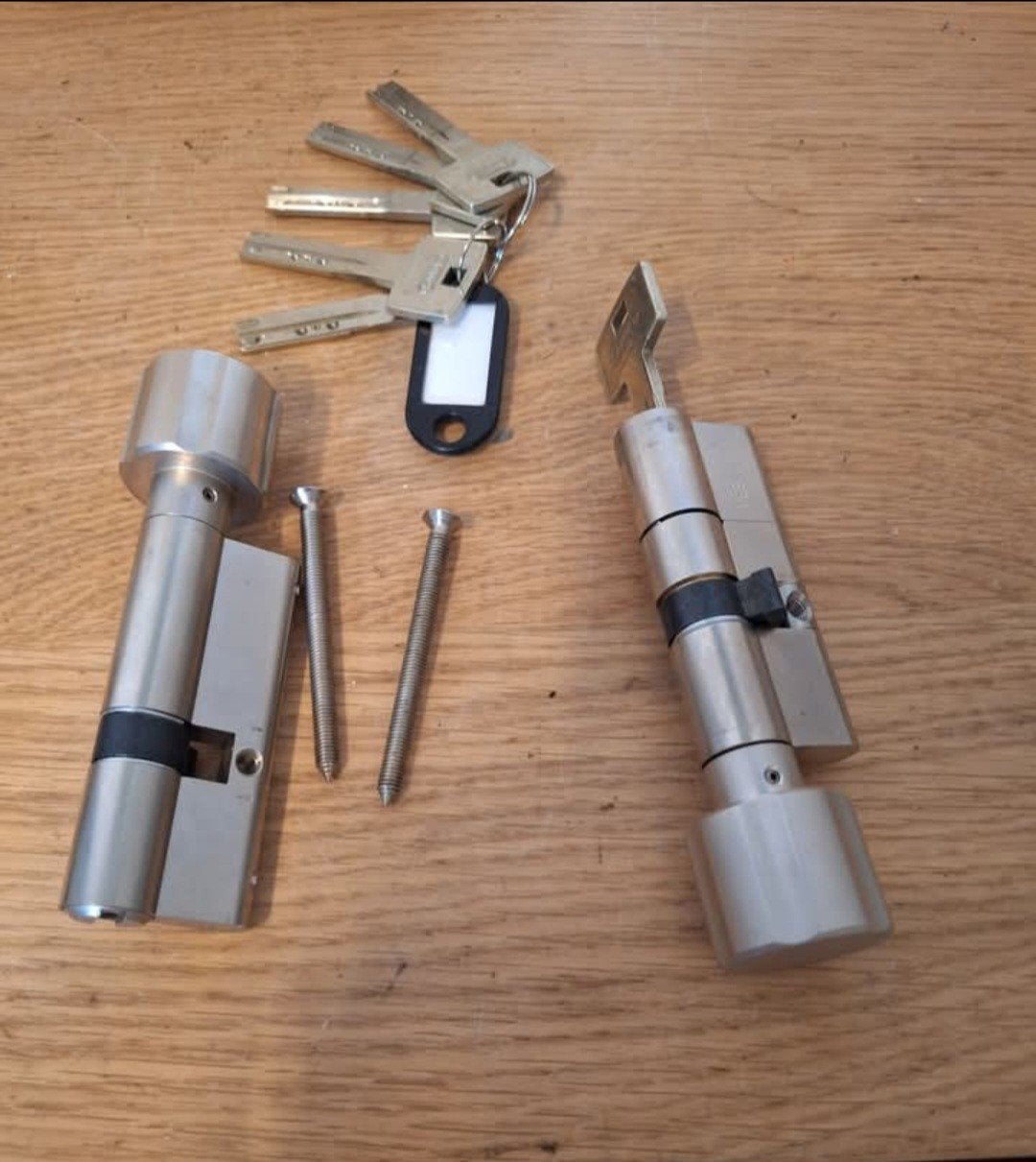 ABUS Veiligheids Deursloten - 2 Stuks met 6 Sleutels, Ophalen of Verzenden