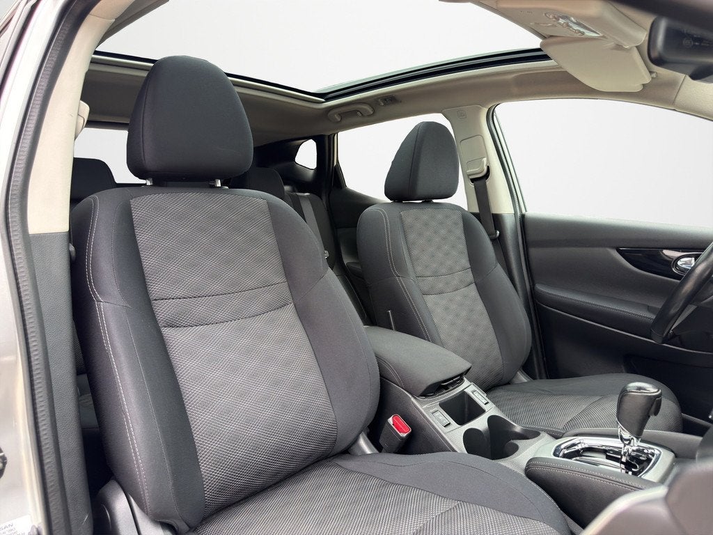 Nissan Qashqai 1.2 Tekna Automaat|Pano|Trekhaak|Lane|Camera, Auto's, Nissan, Gebruikt, 4 cilinders, 116 pk, Bedrijf