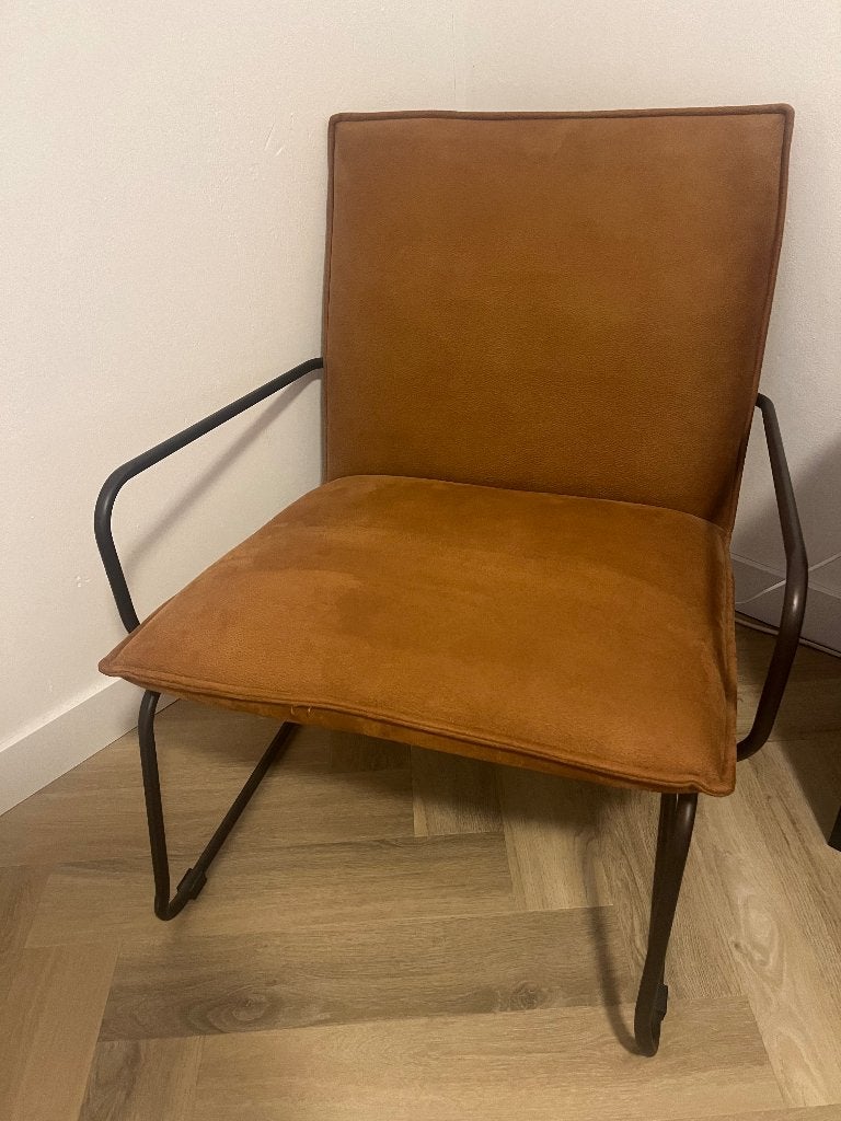 Mooie lage stoel, cognac kleur!, Ophalen, Zo goed als nieuw, 75 tot 100 cm, 50 tot 75 cm