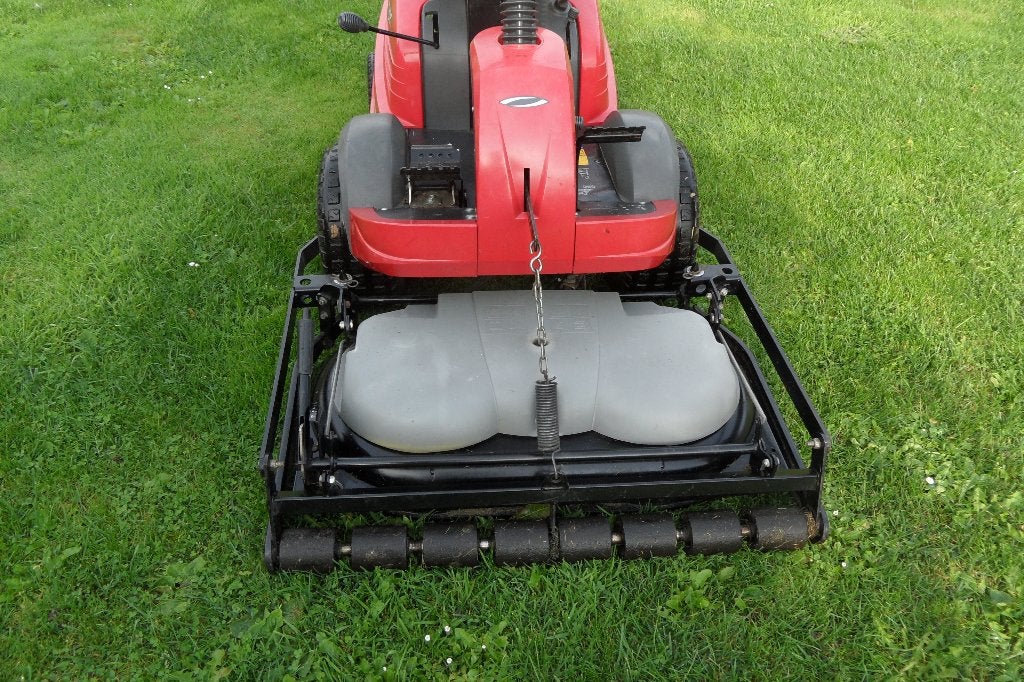 Foto 5 van frontmaaier castelgarden hydrostaat 12.5 hp