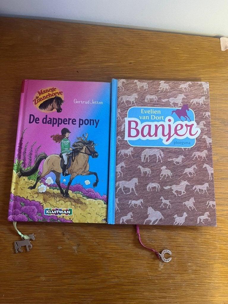 paarden boeken, Ophalen, Zo goed als nieuw, Non-fictie
