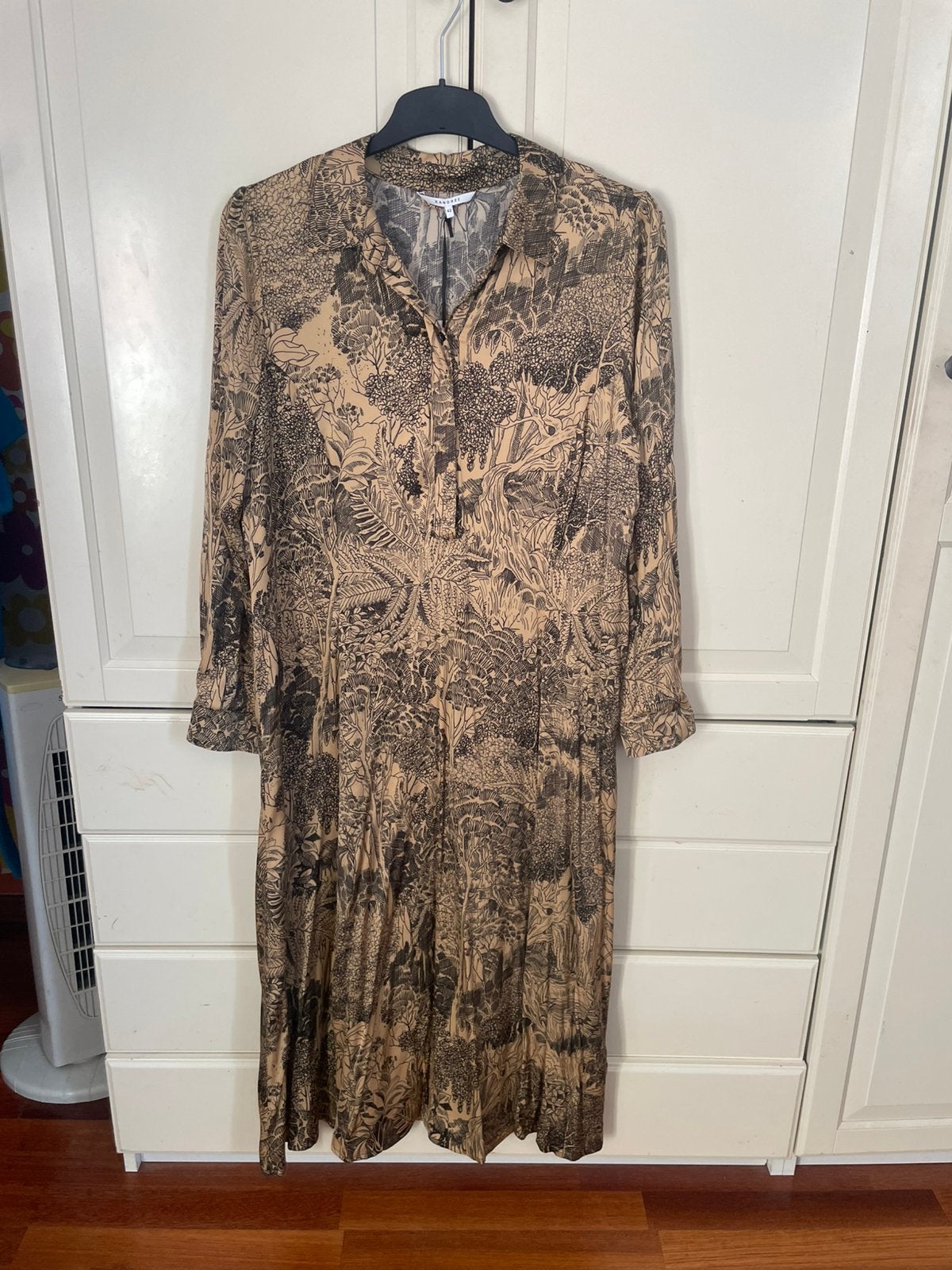 Xandres jurk 42, Kleding | Dames, Jurken, Verzenden, Beige, Maat 42/44 (L), Nieuw
