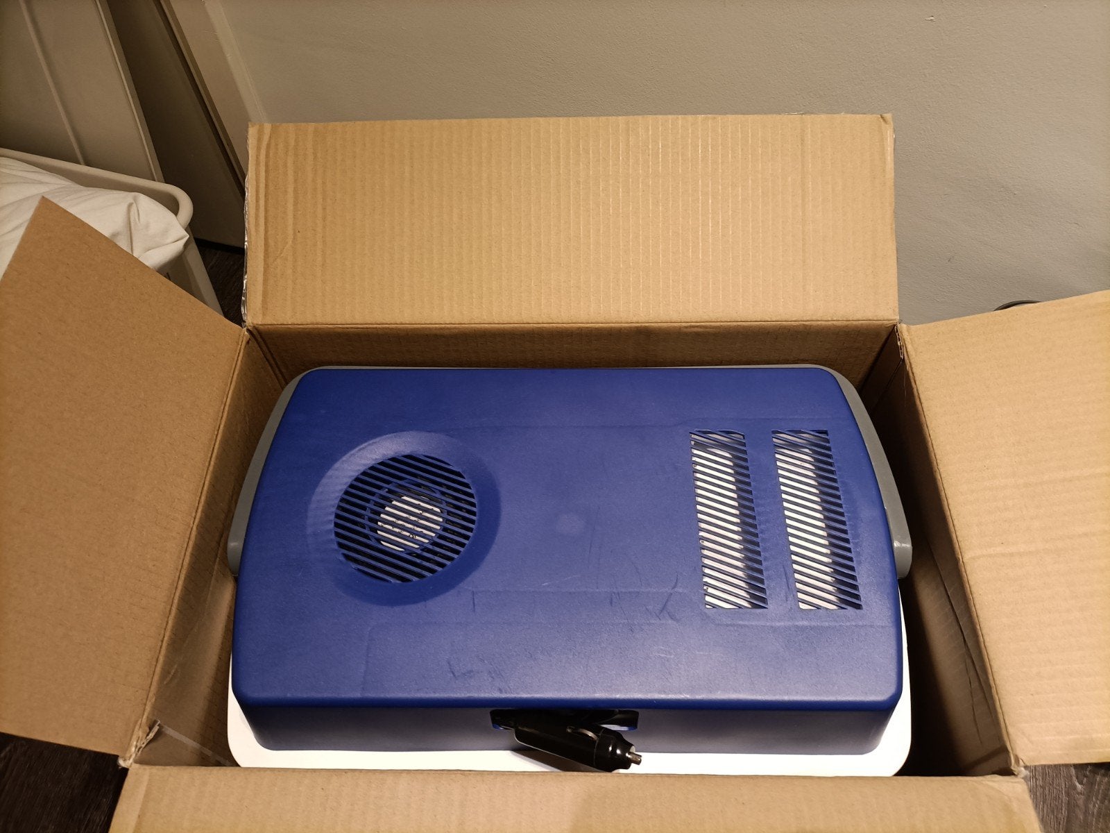Elektrische koelbox Campart Travel CB-8624 Oslo 22L, Ophalen