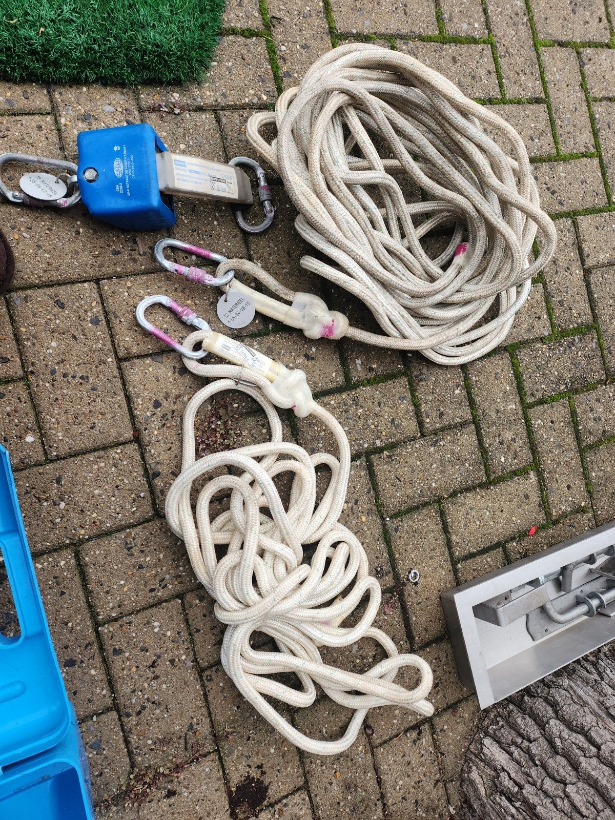 Klimuitrusting: touwen, karabiners en valbeveiliging, Sport en Fitness, Ophalen of Verzenden, Gebruikt, Klimsport-accessoire