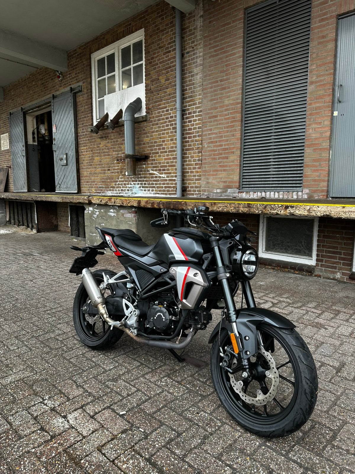 Zeer nette Killerbee f99, Ophalen, Gebruikt, Maximaal 45 km/u, 4 versnellingen