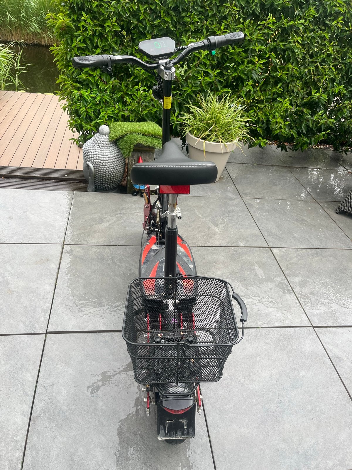 Inklapbare E-step - Zo goed als nieuw, nieuwe accu!, Fietsen en Brommers, Steps, Ophalen, Zo goed als nieuw, Elektrische step (E-scooter)