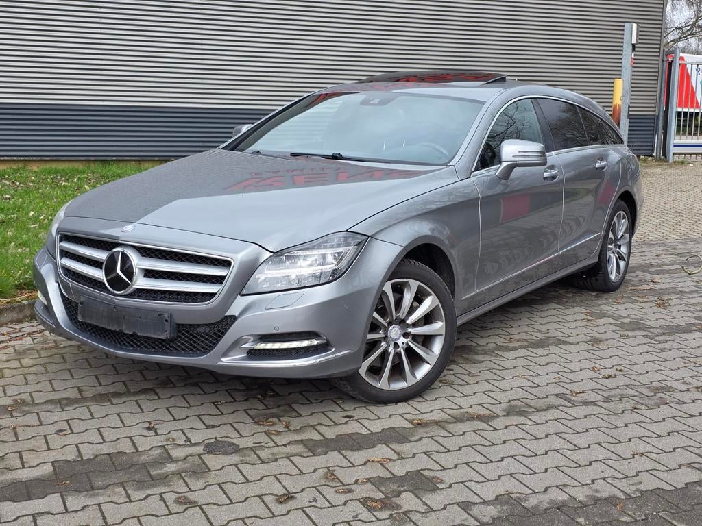 Mercedes CLS 350 Shooting Brake Full Optie, Auto's, Mercedes-Benz, Automaat, Euro 5, Zwart, 2987 cc
