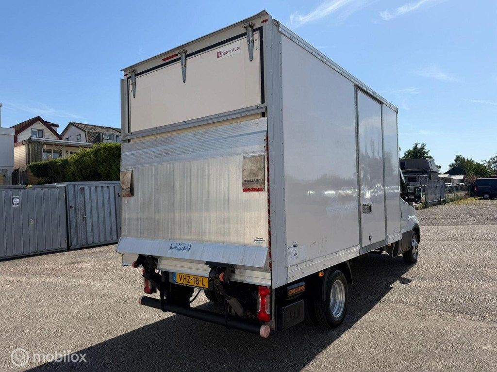 Iveco Daily Bakwagen 35C16 2.3 laadlift, Auto's, Bestelauto's, Gebruikt, Euro 6, Iveco, Wit
