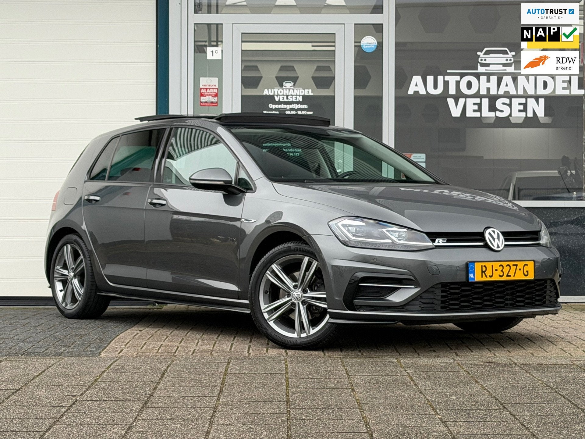 Volkswagen Golf 1.5 TSI Highline Business R-Line Automaat Pa, Euro 6, 4 cilinders, 150 pk, Origineel Nederlands