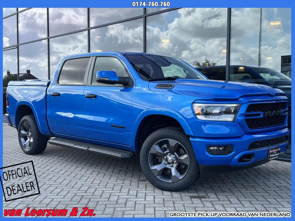 Dodge Ram 1500 V8 Built to Serve | Hydro Blue | Achteruitrij, Auto's, Dodge, Automaat, Gebruikt, 5654 cc, Blauw