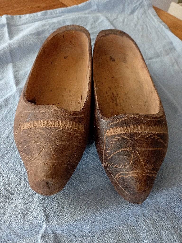 mooie oude dames/meisjes-klompen met hakje, Ophalen of Verzenden, Dames