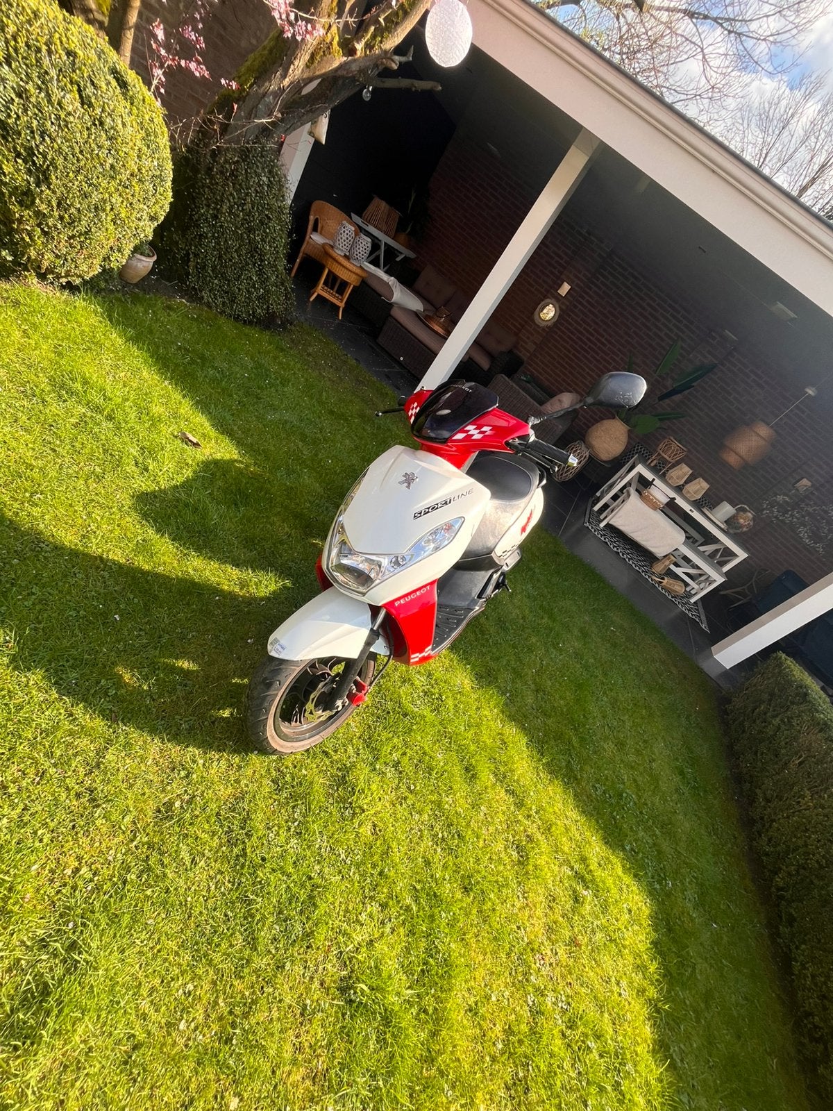 Peugot kisbee 50cc blauw kenteken opknapper, Gebruikt, Ophalen of Verzenden, Benzine, Maximaal 25 km/u