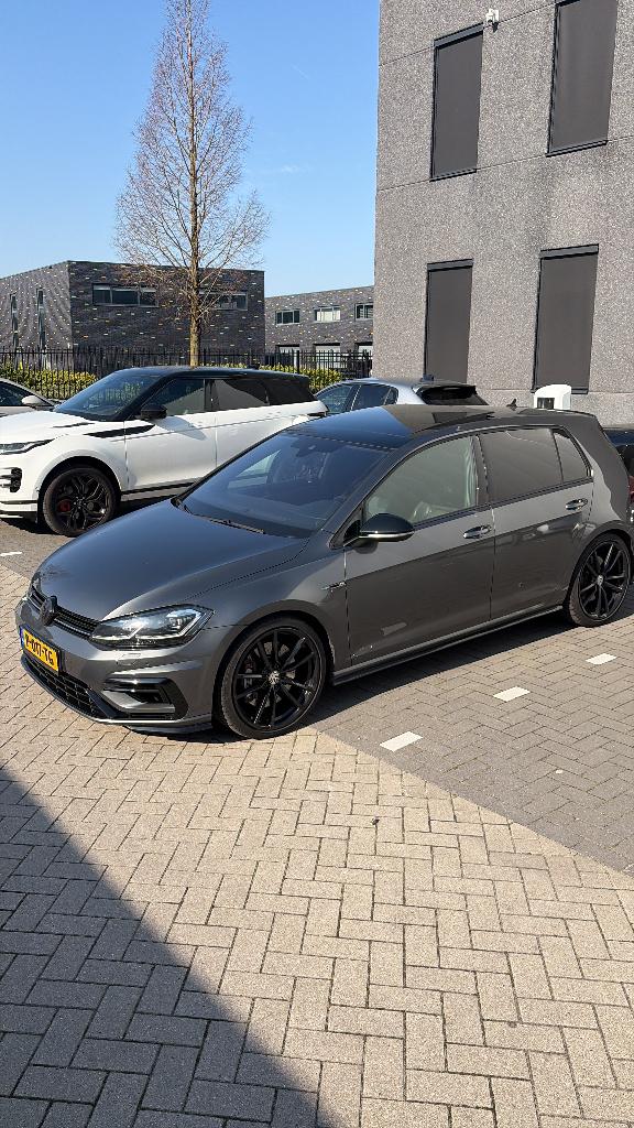 Volkswagen Golf 2.0 TSI 4Motion 310pk 7-DSG 5D 2018 Grijs, Automaat, USB, Zwart, 4 cilinders