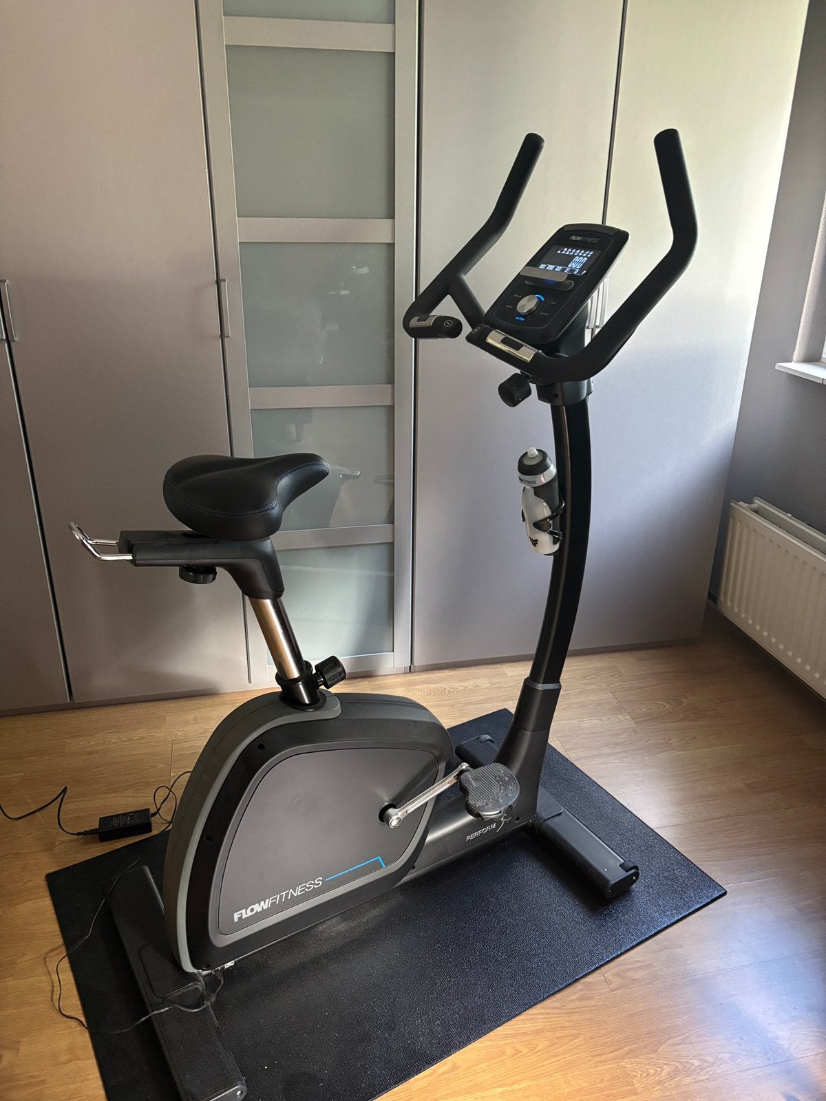 Flow Fitness Perform B21 Hometrainer