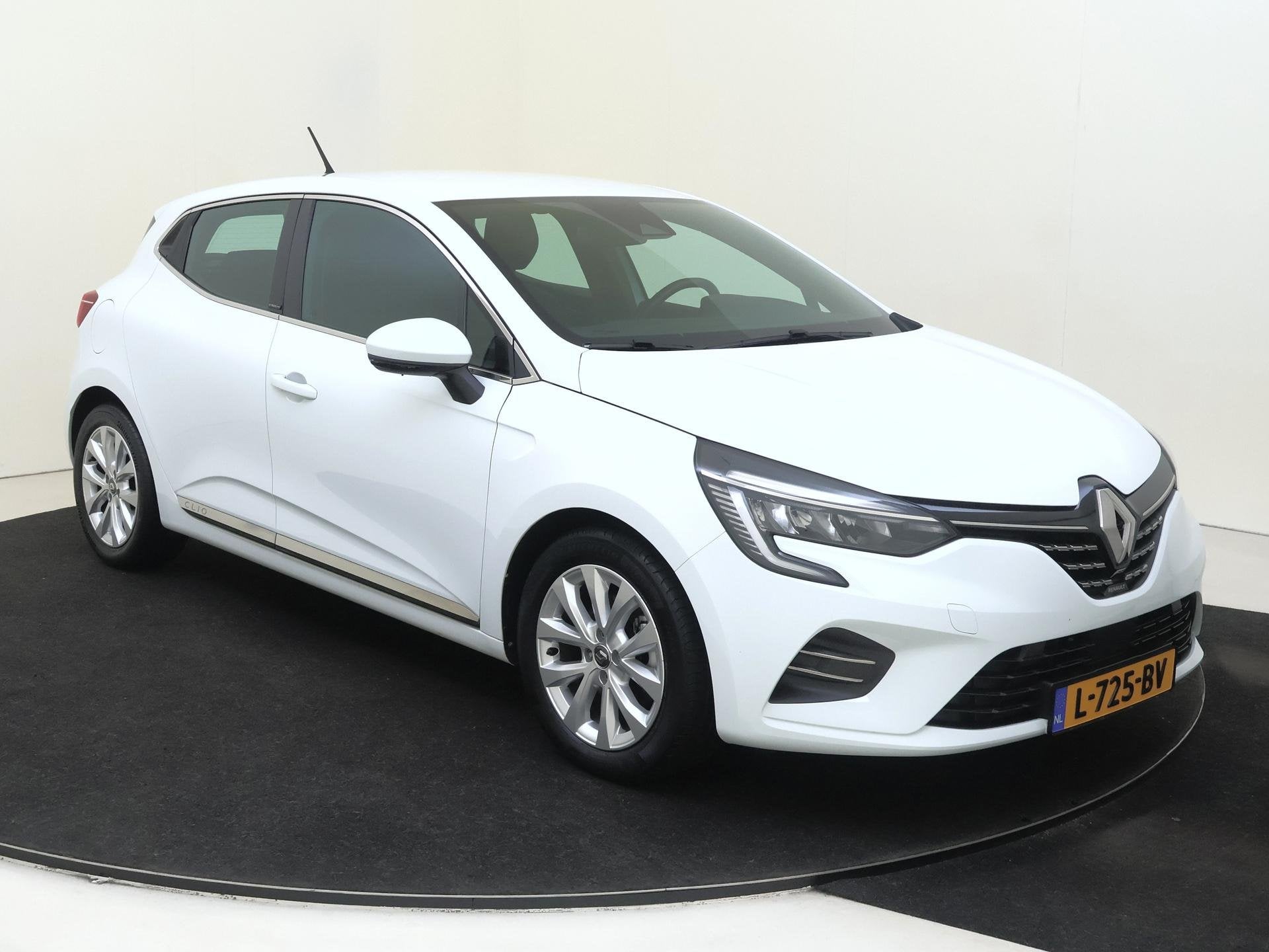 Renault Clio 1.6 E-Tech Hybrid 140 Intens AUTOMAAT | Pack Co, Auto's, Dealer onderhouden, Gebruikt, Euro 6, 4 cilinders