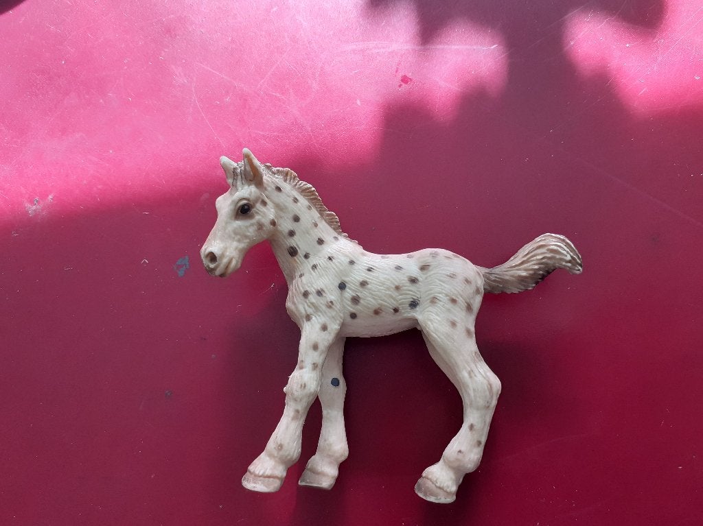 Knabstrupper veulen, dierfiguur Arbanton, Ophalen of Verzenden, Zo goed als nieuw, Paard, Beeldje of Figuurtje