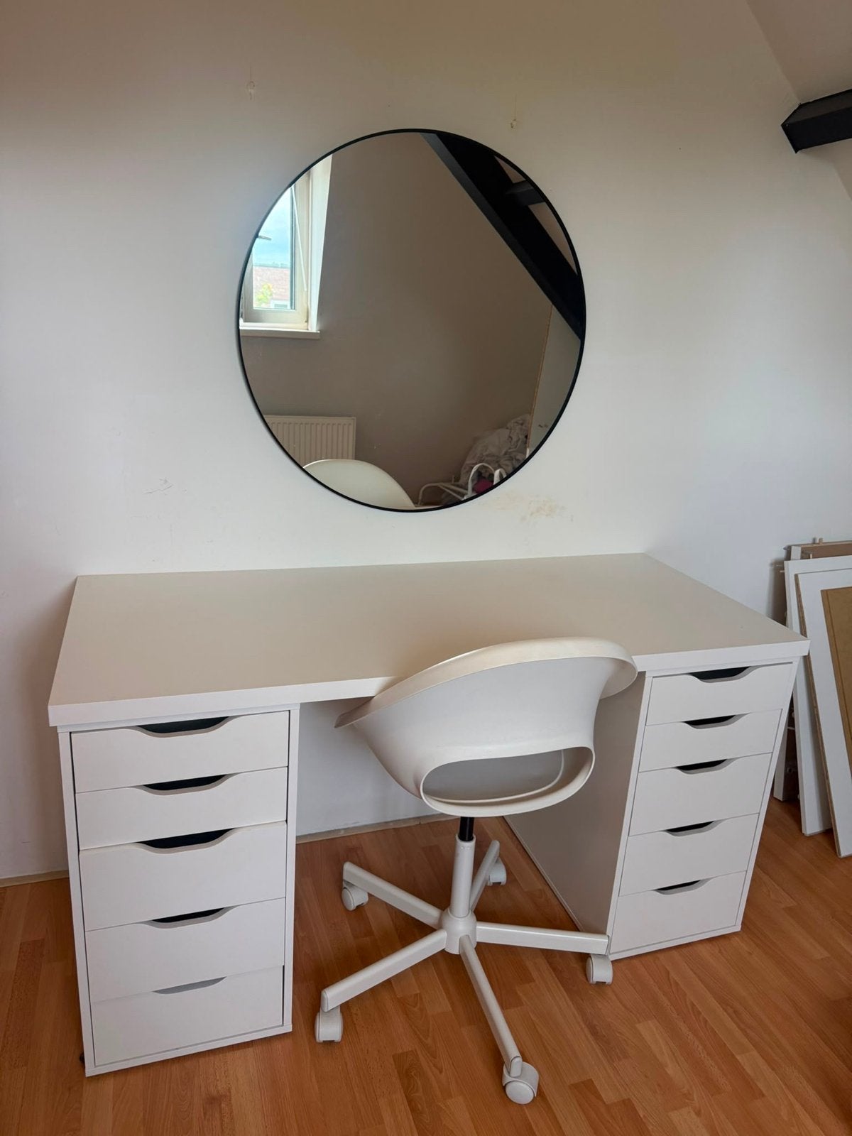 IKEA Linnmon / Alex bureau met lades en spiegel, Huis en Inrichting, Bureaus, Ophalen, Gebruikt, Met lades, Spaanplaat of MDF