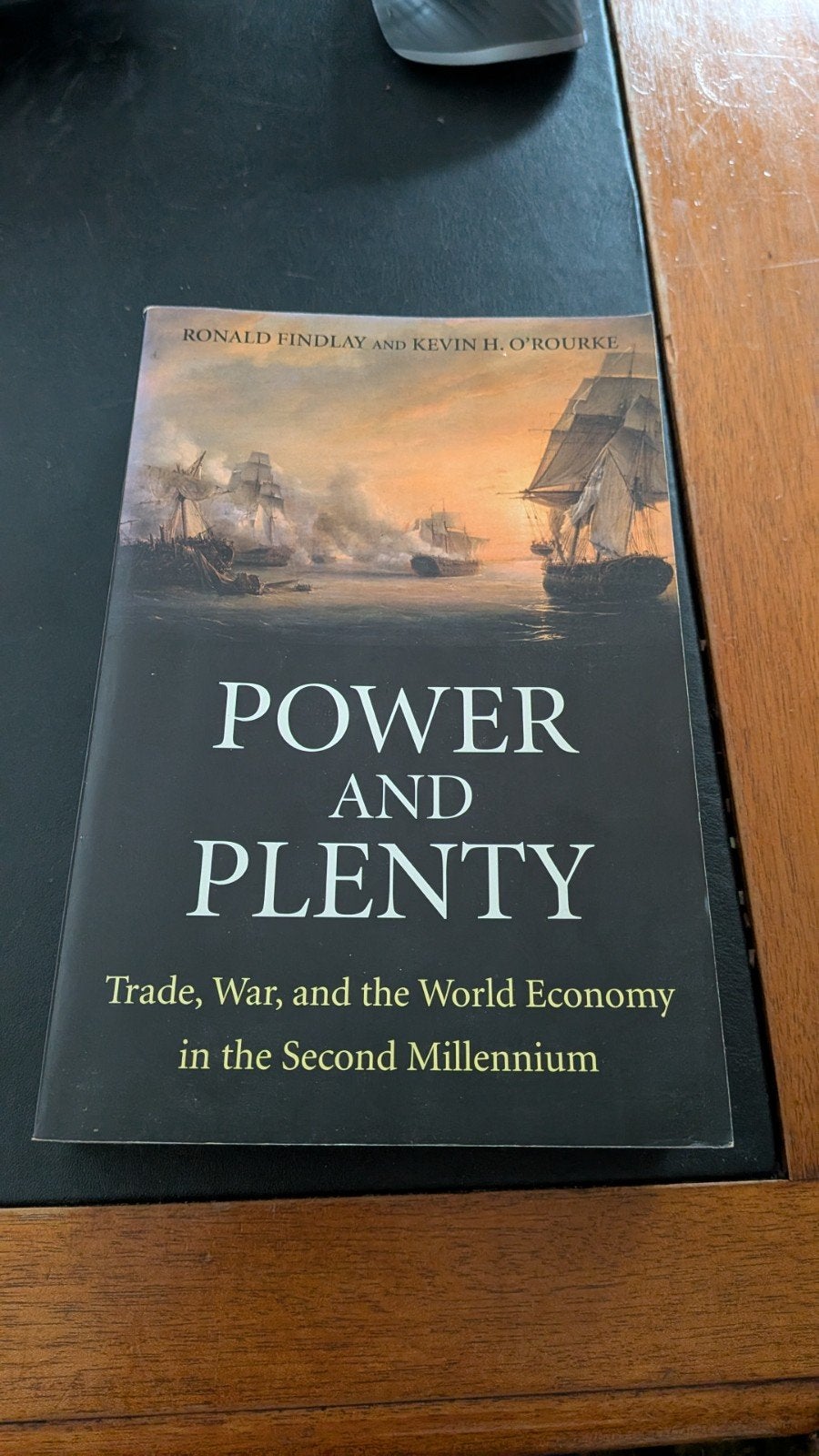 Power and Plenty: Handel, Oorlog en Wereldeconomie, Boeken, Ophalen of Verzenden, Gelezen, Economie en Marketing, Ronald Findlay en Kevin H. O'Rourke