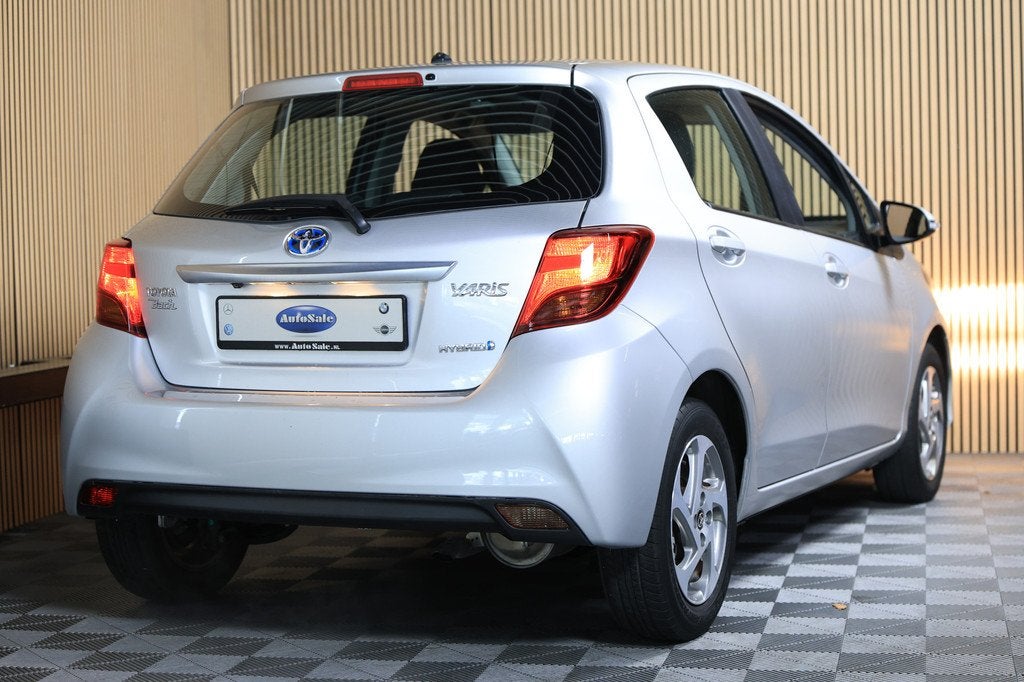 Toyota Yaris 1.5 Full Hybrid 41000 km Dynamic BLEUTOOTH CLIM, 1497 cc, Gebruikt, 4 cilinders, Start-stop-systeem