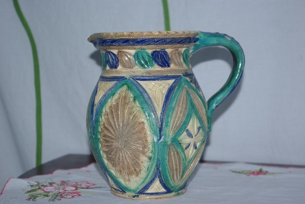 Fries kerfsnede aardewerk, Antiek en Kunst, Ophalen of Verzenden