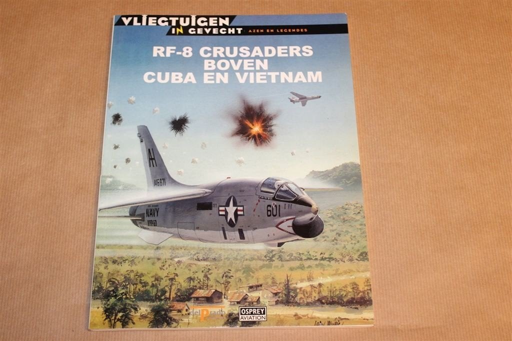RF-8 Crusaders boven Cuba & Vietnam — Verkenners, Gebruikt, Schaalmodel, -, -